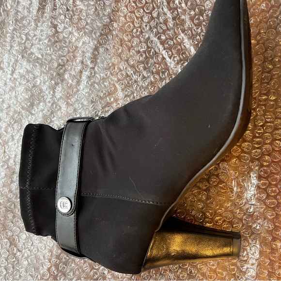 Black ankle booties - Picture 6 of 9